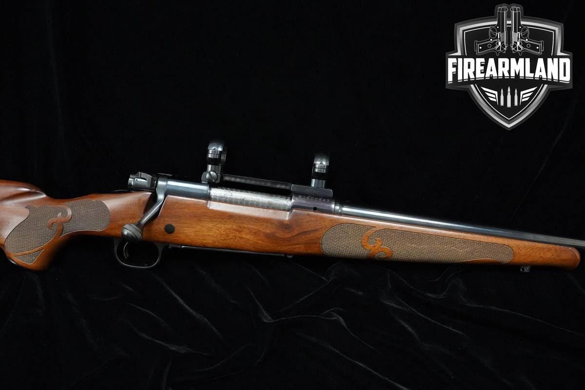 1982 Winchester Model 70 XTR Featherweight 30-06 22" Blued Winchester 70