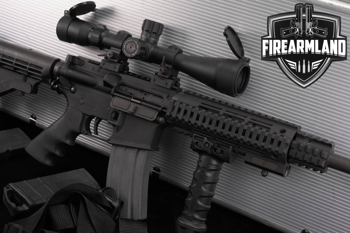 Rock River Arms LAR-15 5.56 NATO AR15 AR LAR15 +3 MAGS, CASE, WEAVER SCOPE