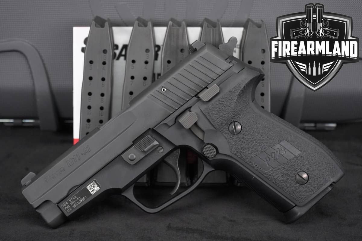 Sig Sauer M11-A1 9mm 3.9" P 229 M11A1 +6 MAGS & ORIG CASE
