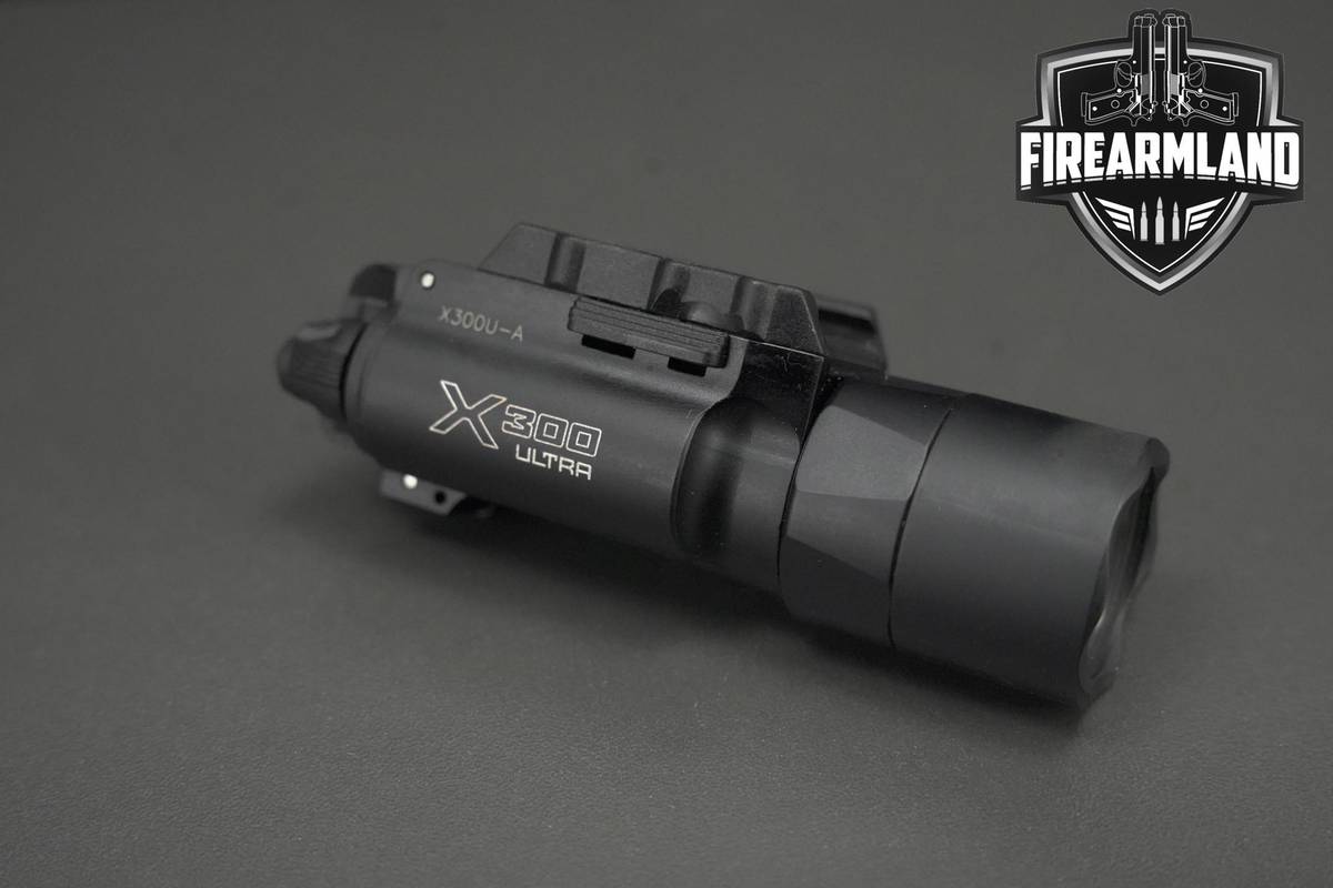 SureFire X300 Ultra 1000 Lumens SureFire-X300-Ultra X300U-A Weapon Light