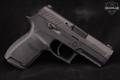 Sig Sauer P320 Compact 9mm Luger Black in Excellent Condition Image 4