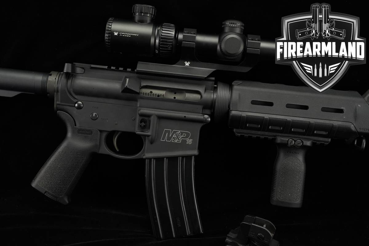Smith & Wesson M&P-15 S&W 5.56 NATO AR15 AR +VORTEX SCOPE