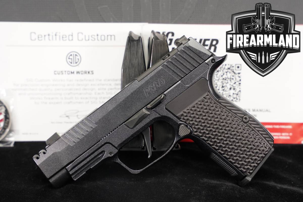 Sig Sauer P365-380 AXG LUXE COMP Custom Works 380ACP +3 MAGS, ORIG CASE