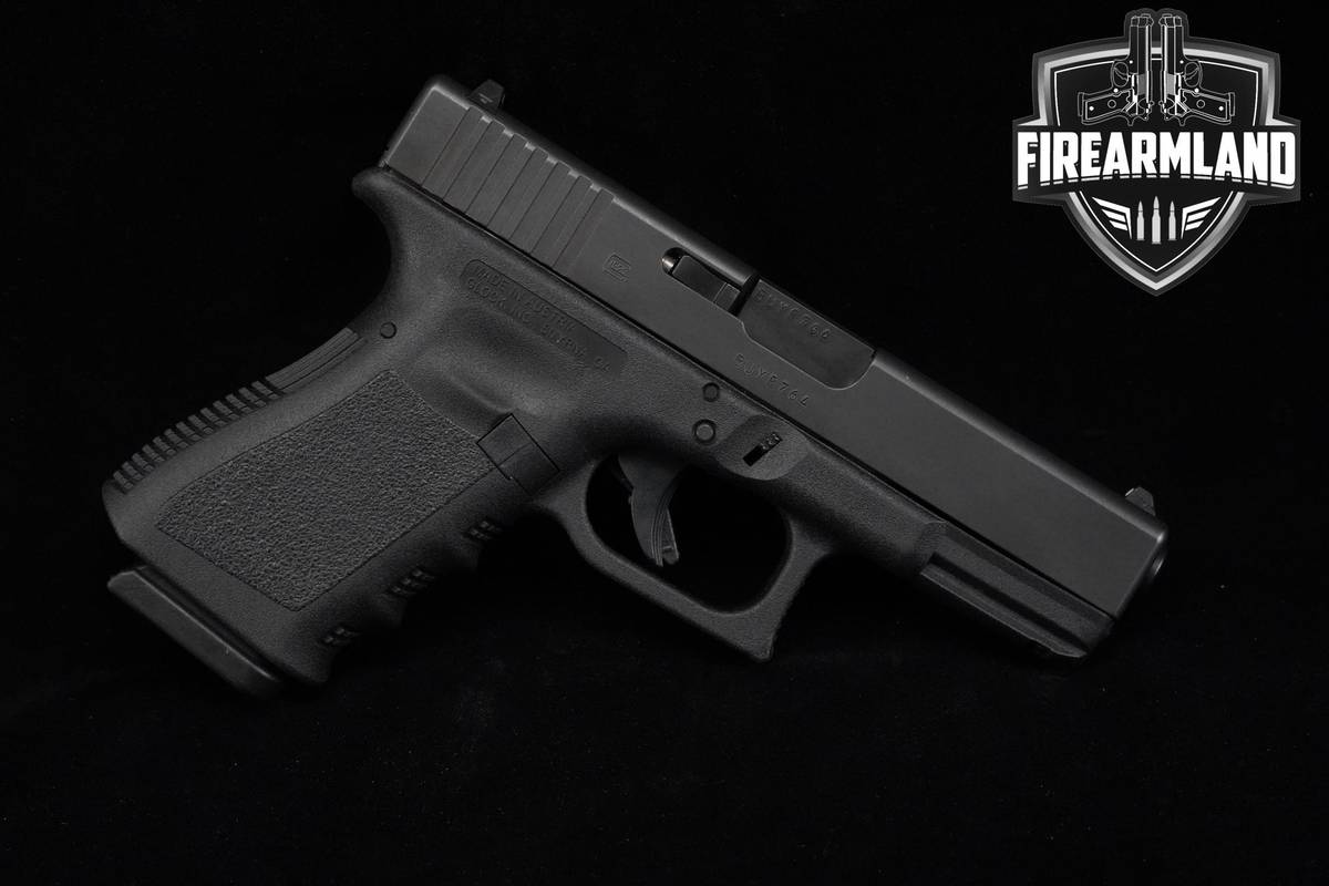 Glock 19 Gen3 9mm 4" G19 Gen-3 +2 MAGS & ORIG CASE