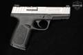 Smith & Wesson (S&W) SD9 VE 9mm Luger Two-Tone Stainless in Excellent Condition Image 4