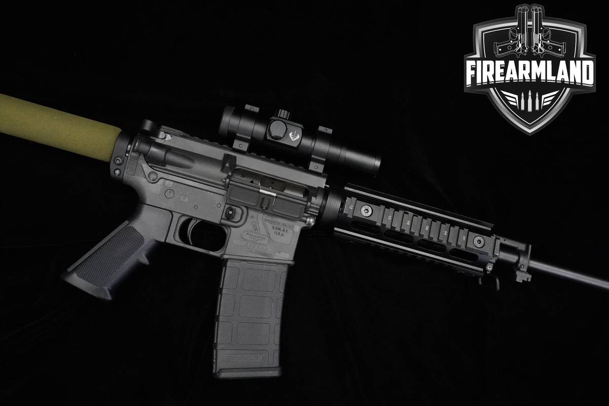 Bushmaster Carbon-15 5.56 NATO AR-15 AR15 AR Bushmaster-Carbon-15 +BUSHNELL