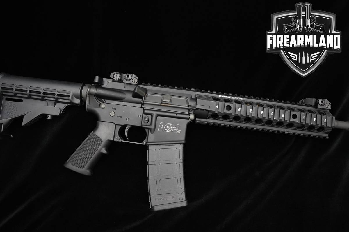 Smith & Wesson (S&W) M&P-15 5.56 NATO 16" AR-15 AR15 AR M&P15 S&W +2 MAGS