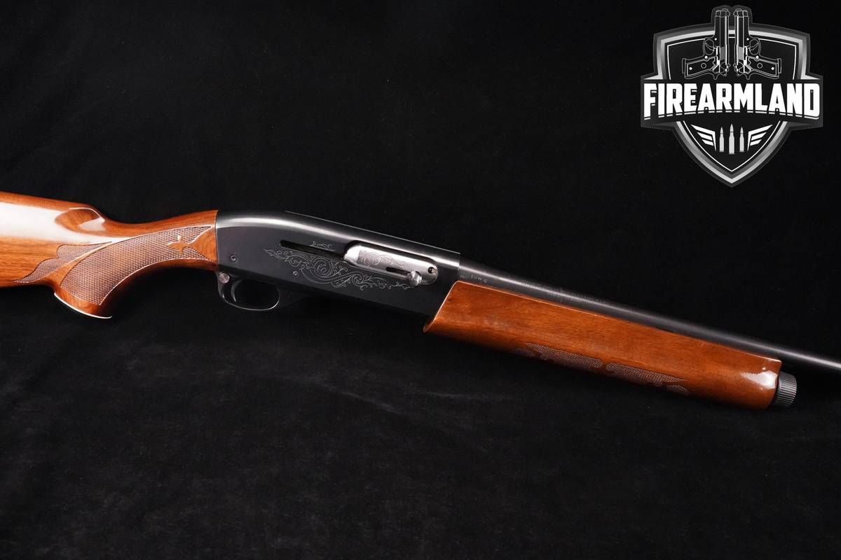 VINTAGE 1960's Remington Model 1100 Field Grade 20-Gauge 26" Blued & Walnut