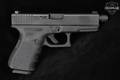 Glock 19 Gen3 Threaded Barrel 9mm Luger Black in Very Good Condition Image 3