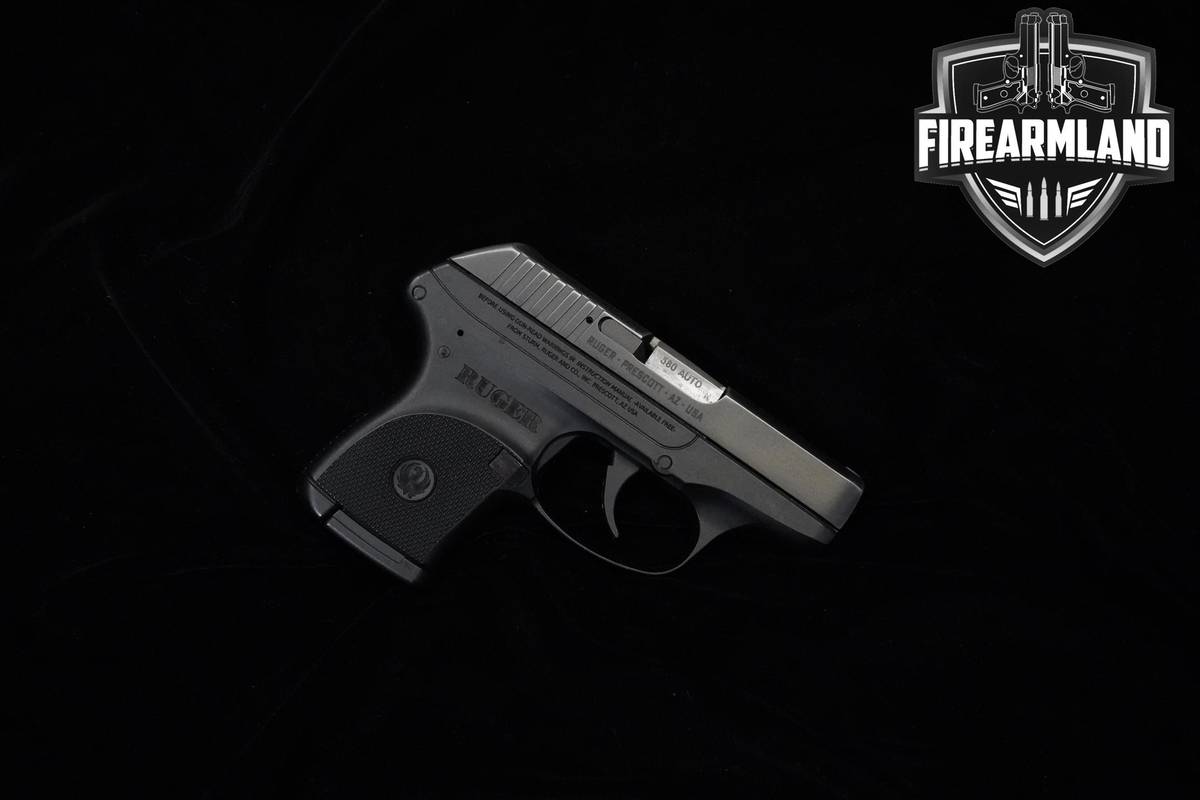 2008 Ruger LCP 380 ACP 2.75" Blued Ruger +4 MAGS & HOLSTER