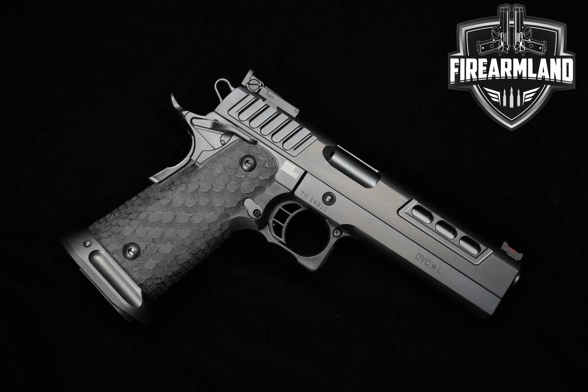 Staccato (STI) DVC L 9mm 1911 5" Black DLC Staccato DVC 2011 ORIG CASE