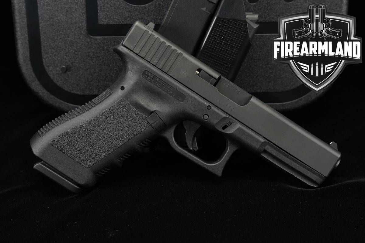 Glock 17 Gen3 G17 Gen 3 9mm 4.49" +THREE MAGS & ORIG CASE
