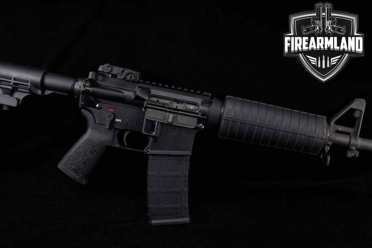 Spikes Tactical ST-15 5.56 NATO AR15 16" Defense Sporting Rifle +2 MAGS