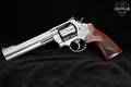 Smith & Wesson (S&W) Model 629 Classic -6 .44 Rem Magnum Satin Stainless in Very Good Condition Image 4