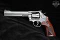 Smith & Wesson (S&W) Model 629 Classic -6 .44 Rem Magnum Satin Stainless in Very Good Condition Image 5