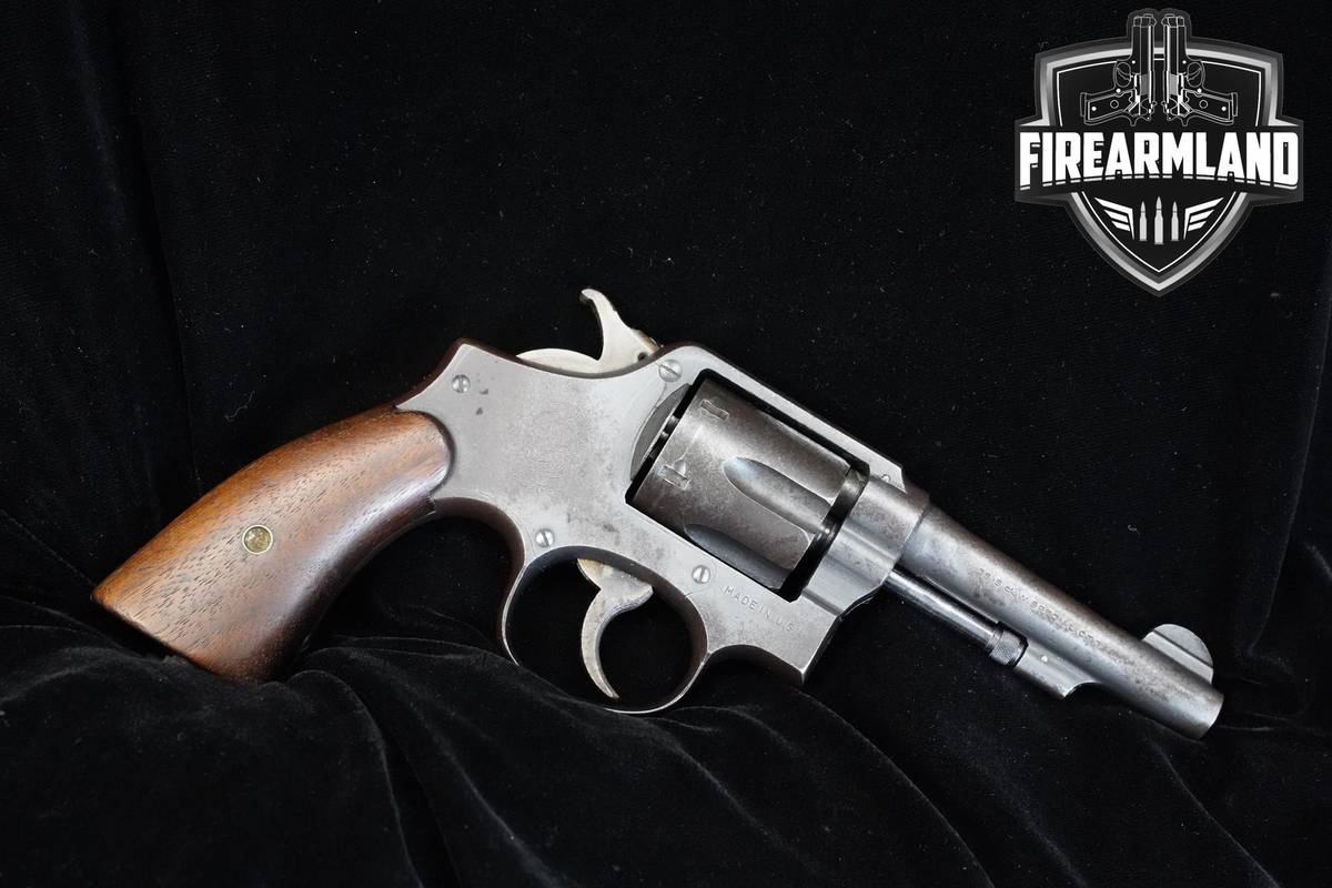 1942-45 Smith & Wesson (S&W) .38 M&P Victory Model 38 Special Blued S&W