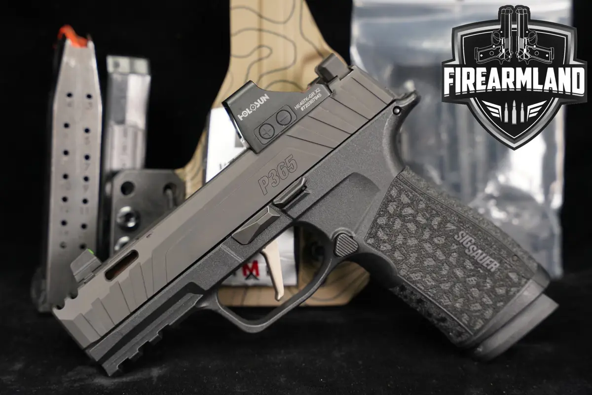 Sig Sauer P365 XMACRO Comp, Custom Works 9mm P 365 +2 MAGS, HOLOSUN OPTICS
