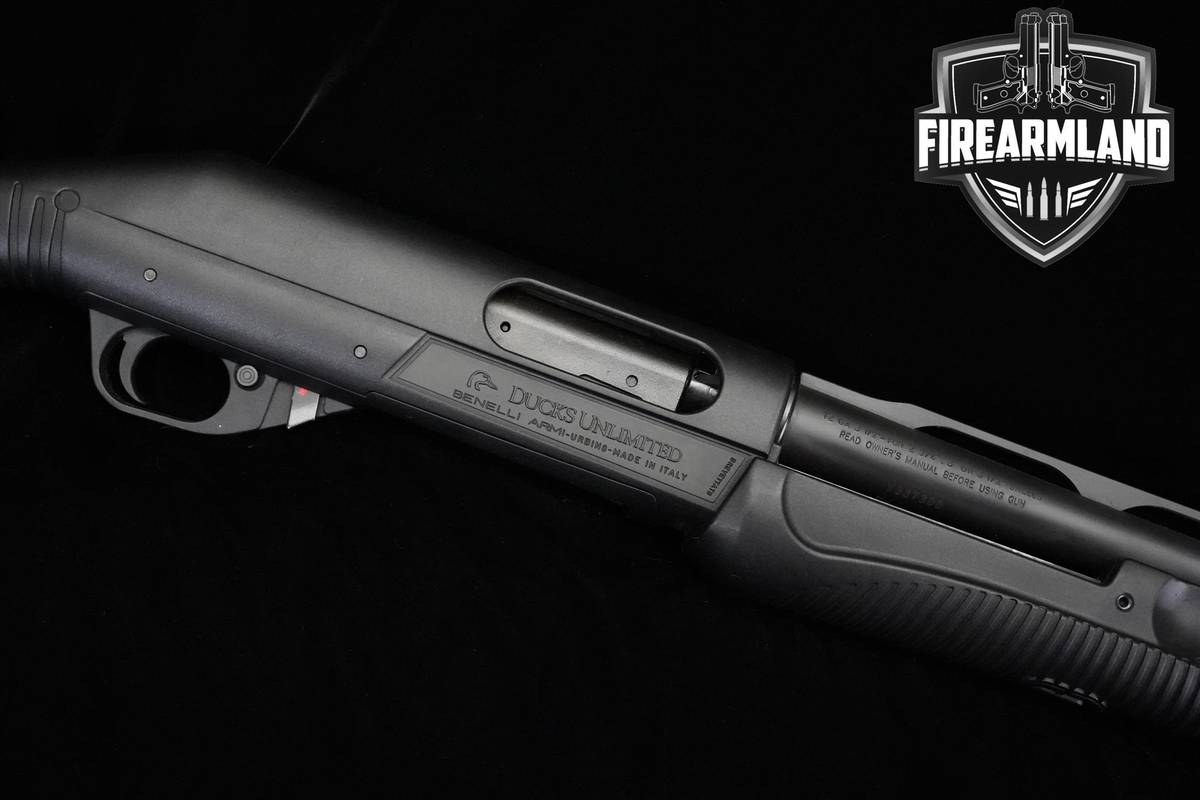 2005 Benelli Nova 2005 Ducks Unlimited 12-Gauge 26" Benelli VENT RIB