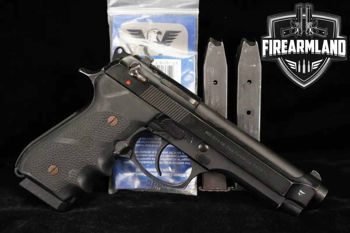 Beretta Mod 92FS 9mm 4.9 92-FS +3 MAGS, EXTRAS