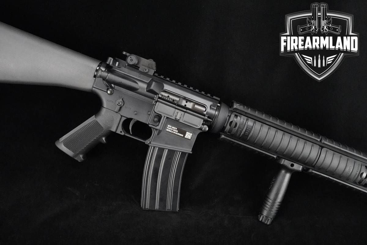 LIKE-NEW FN FN15 Collector Series M16 20" BBL AR-15 AR15 AR FN-15 Collector