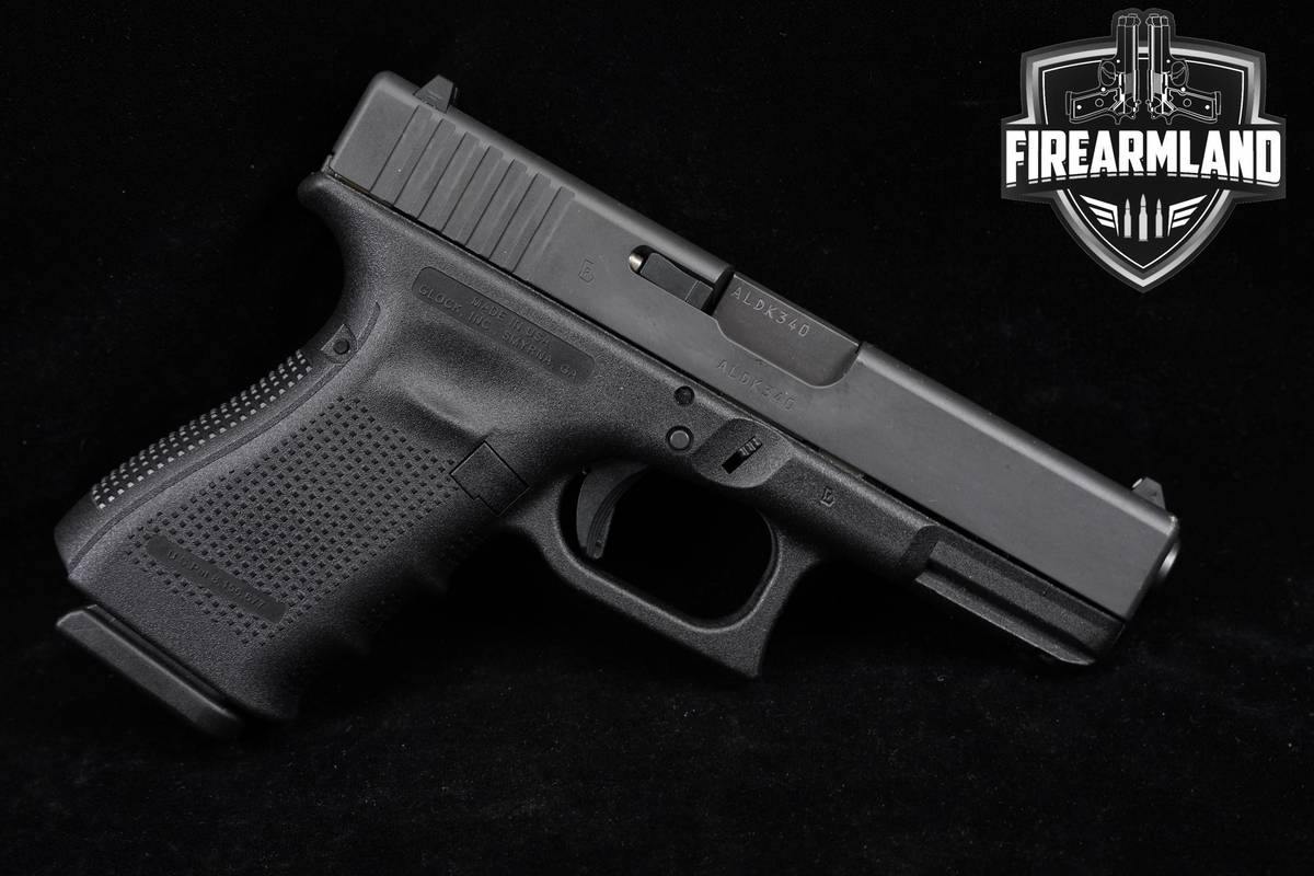 Glock 19 Gen4 9mm G19 Gen-4 +3 MAGS, ORIG BOX & HOLSTER