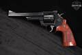 2006 Smith & Wesson (S&W) Model 29-10 50th Anniversary (1956–2006) .44 Mag. High-Polish Blued in Excellent Condition Image 3