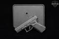Glock 19 Gen3 9mm Luger (9x19 Para) Tenifer in Excellent Condition Image 2