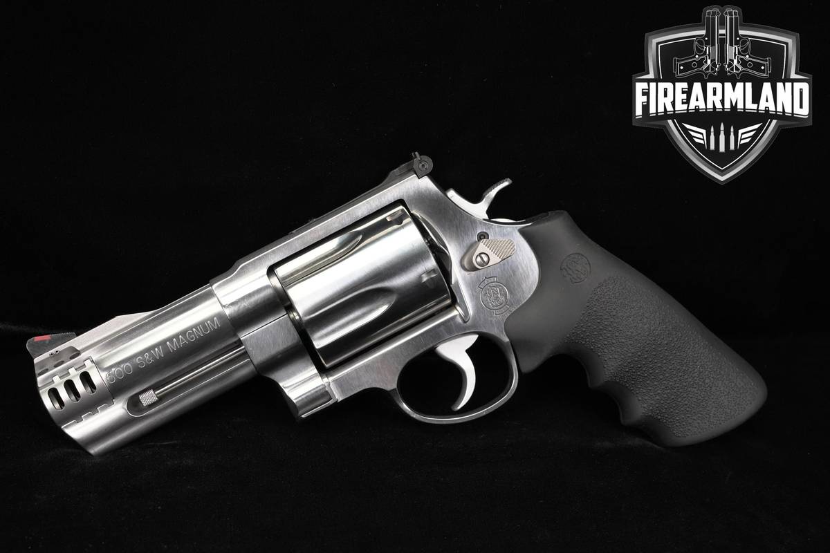 Smith & Wesson Model 500 500S&W Magnum 4" Satin Stainless +ORIG CASE