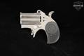 Bond Arms Stubby Rough Series 9mm Luger Stainless in Excellent Condition Image 3