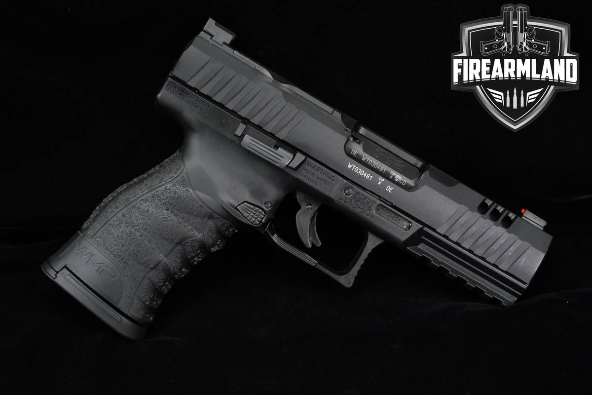 GERMAN Walther WMP 22 WMR 4.5" +3 MAGS & ORIG CASE