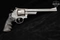 1996 Smith & Wesson (S&W) Model 629-4 .44 Rem Magnum Satin Stainless in Fair Condition Image 2