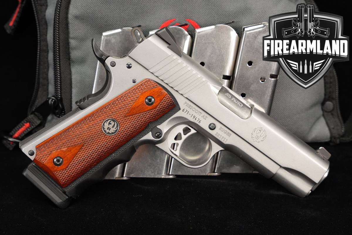 Ruger SR1911 Commander-Style 45 ACP Series 70 SR-1911 +5 MAGS & ORIG CASE
