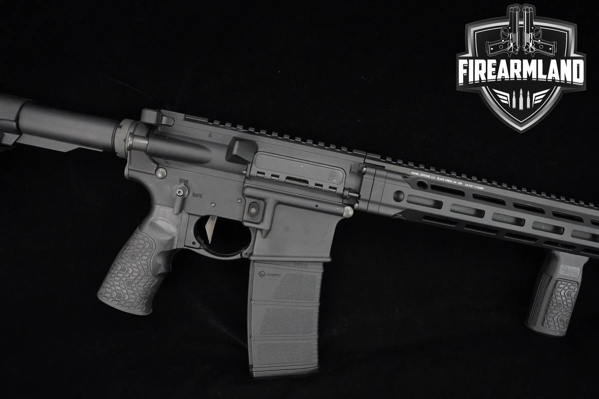 Daniel Defense DDM4 V7 PRO 5.56 NATO AR-15 DDM4-V7 AR15 AR 18" +OG BOX