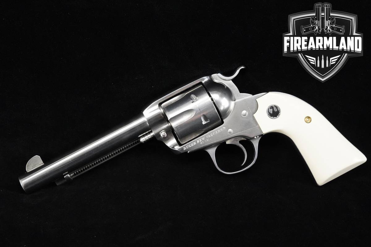 Ruger New Vaquero 45 Colt 5.5" Stainless Ruger-New Vaquero +ORIG BOX