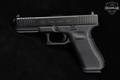 Glock G17 Gen5 Front Serrations 9mm Luger Black in Excellent Condition Image 5