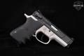 Smith & Wesson Performance Center (S&W) Smith & Wesson Model 6906 9 Recon 9mm Luger Two-Tone Black & Silver in Very Good Condition Image 3
