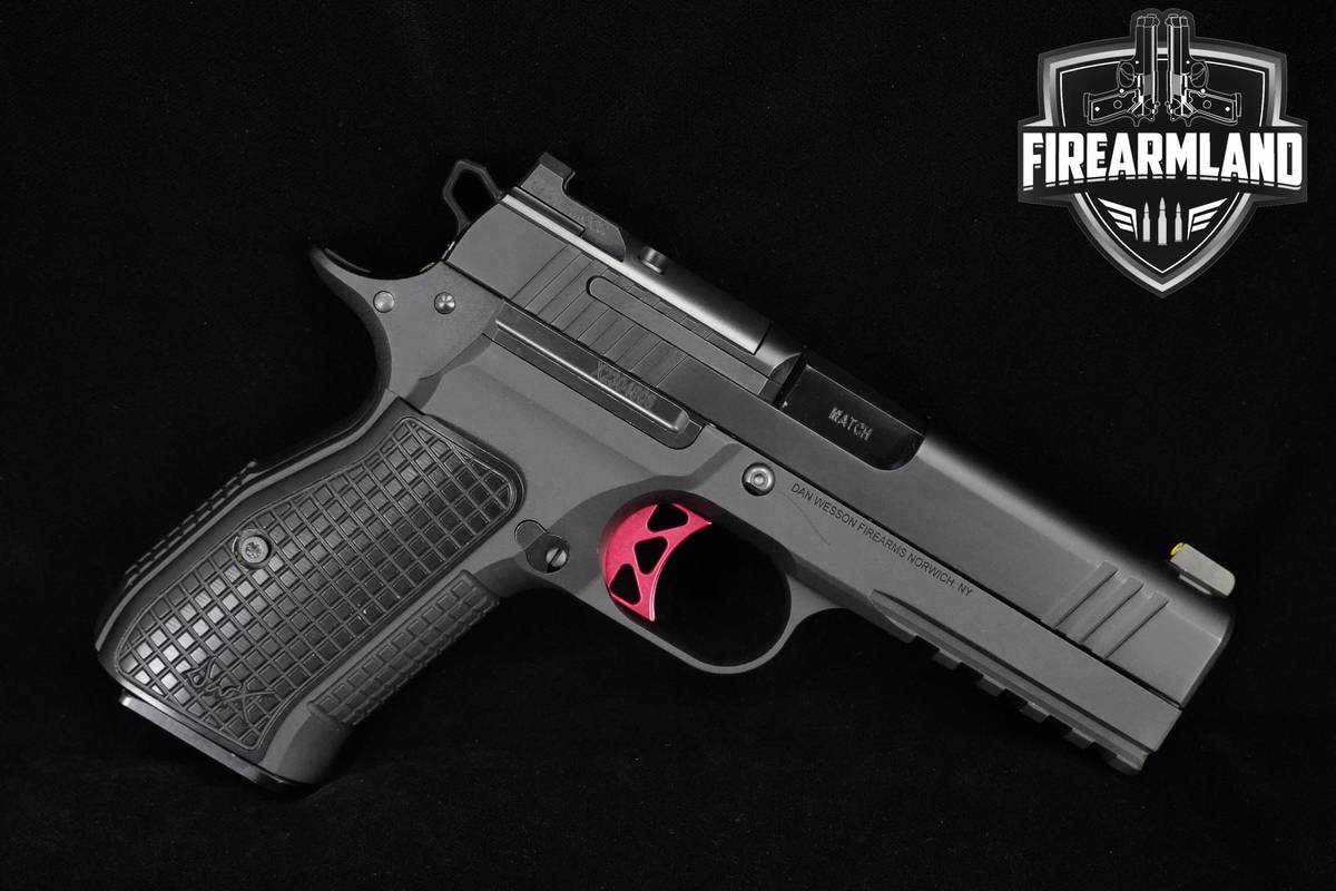 Dan Wesson DWX Compact 9mm 1911 CZ-75 Dan-Wesson-DWX-Compact +4 MAGS & CASE