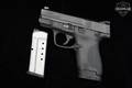 Smith & Wesson (S&W) M&P40 Shield .40 S&W Armornite in Excellent Condition Image 2