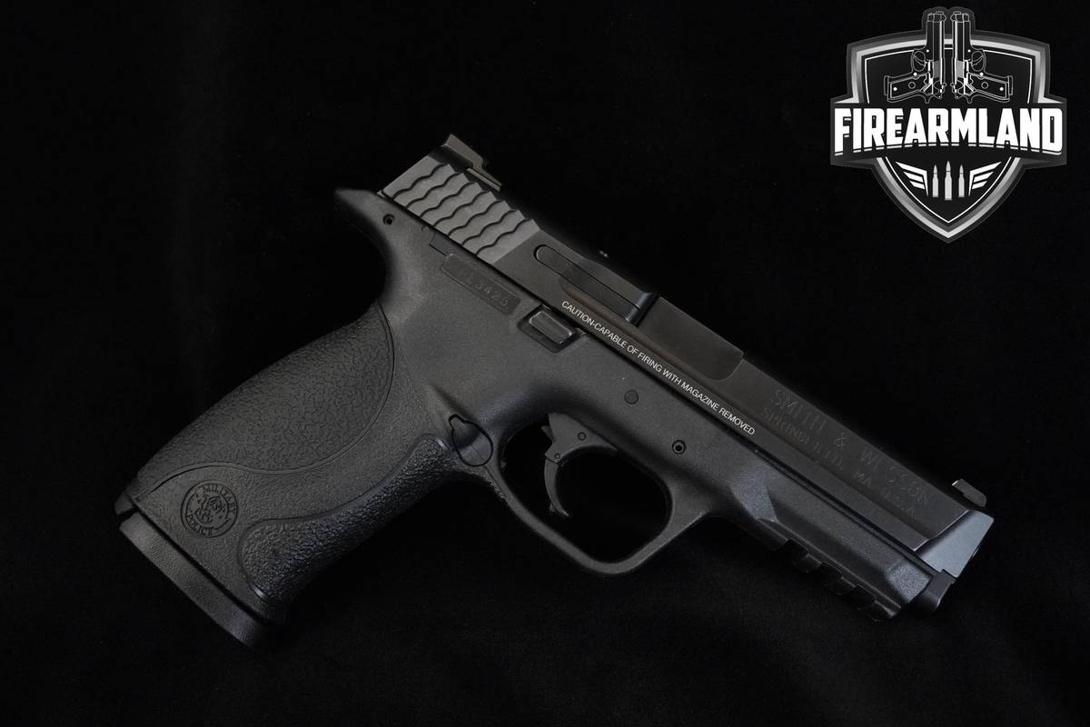 Smith & Wesson (S&W) M&P 9 9mm 4.25" S&W M&P-9 M&P9 +2 MAGS & ORIG CASE