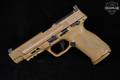 Smith & Wesson (S&W) M&P9 M2.0 Full Size, Optics Ready, Thumb Safety 9mm Luger FDE in Very Good Condition Image 4