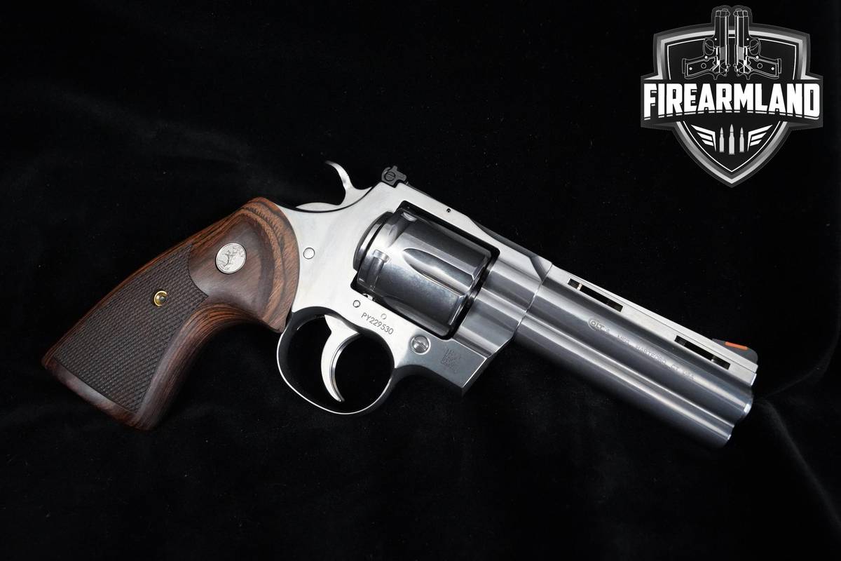 Colt Python 357 Magnum 4.25" Polished Stainless Colt-Python VENT RIB DA/SA