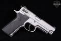 Smith & Wesson (S&W) 4006TSW 40 Tactical .40 S&W Matte Stainless in Good Condition Image 3