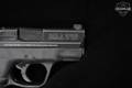 Smith & Wesson (S&W) M&P9 Shield 9mm Luger Armornite in Very Good Condition Image 3