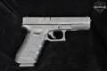 Glock 22 Gen3 .40 S&W Black in Good Condition Image 2