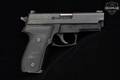 Sig Sauer P229R Compact 9mm Luger Black in Very Good Condition Image 3