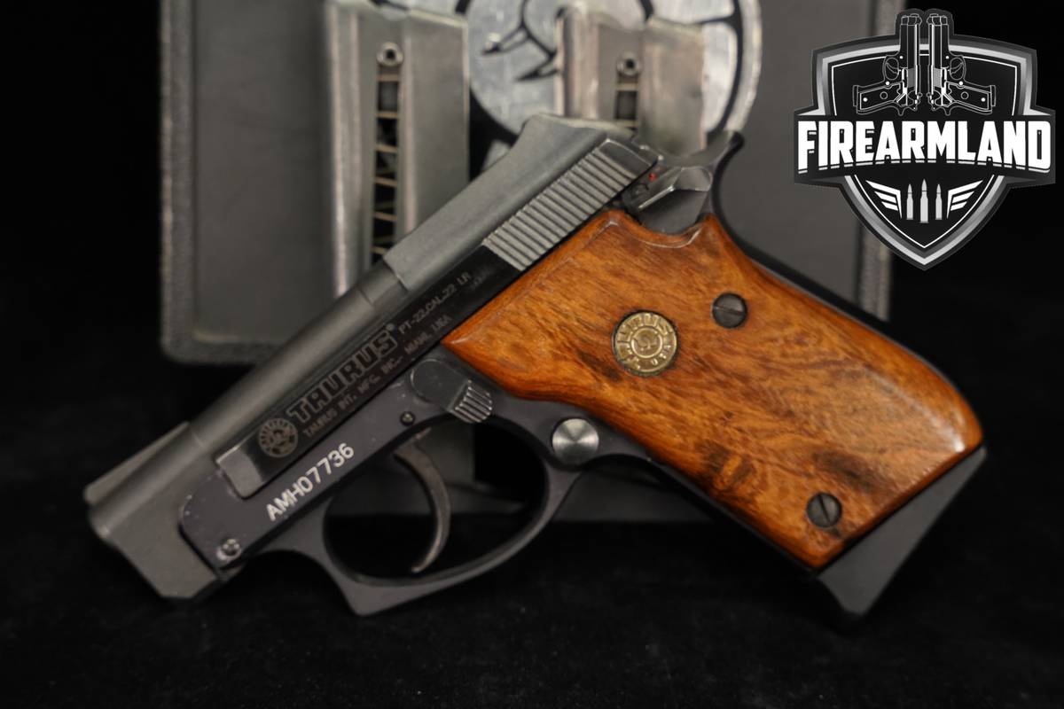 Taurus PT-22 22LR 2.75" Two-Tone Blued & Black PT22 +3 MAGS & ORIG CASE