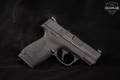 Smith & Wesson (S&W) M&P 9 Shield No Thumb Safety 9mm Luger Black in Very Good Condition Image 3