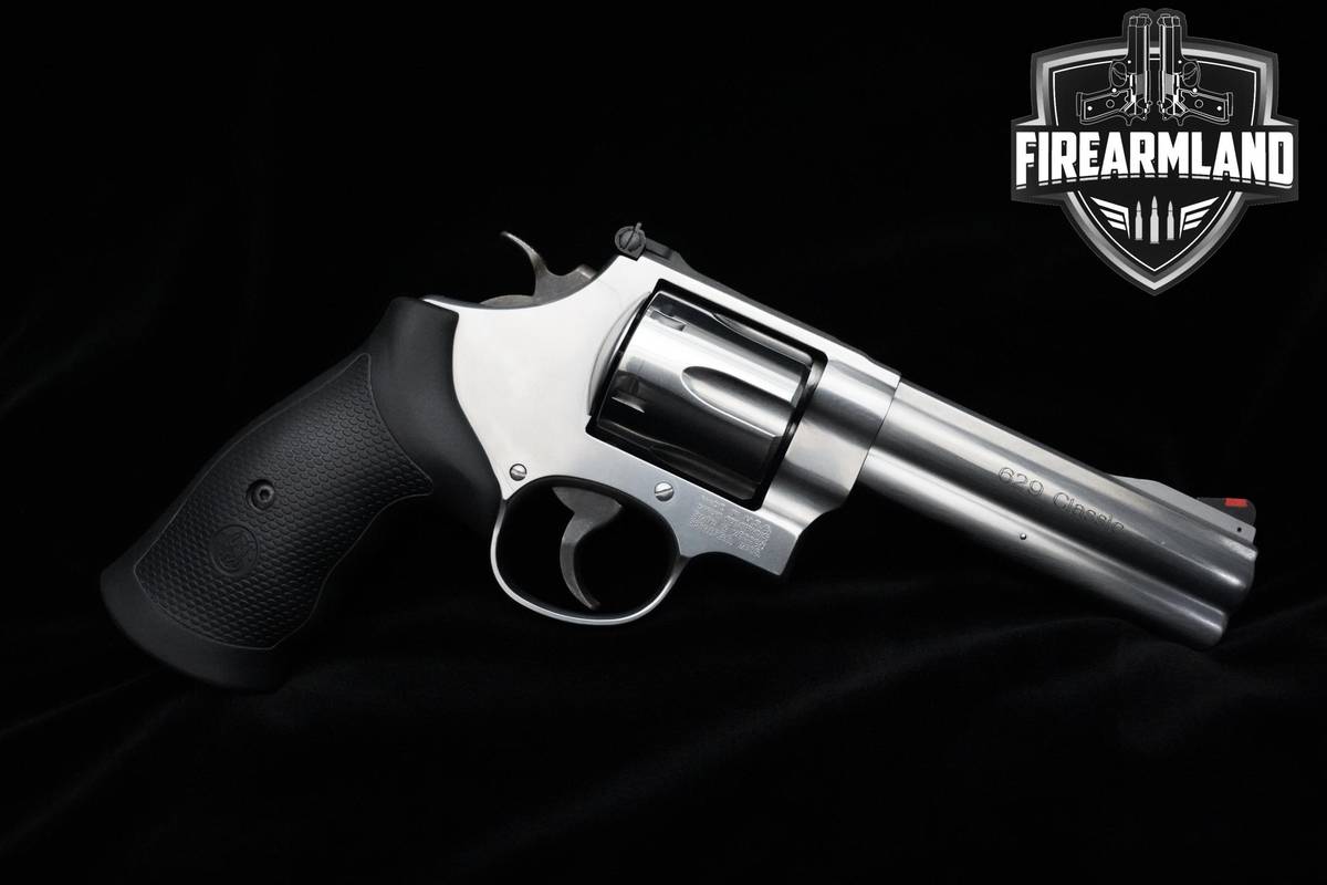 2011 Smith & Wesson (S&W) 629-6 629 Classic 44 Magnum 5" Stainless DA/SA