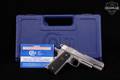 Colt Delta Elite Mk IV Series 80 Rail Gun 10mm Stainless in Very Good Condition Image 2