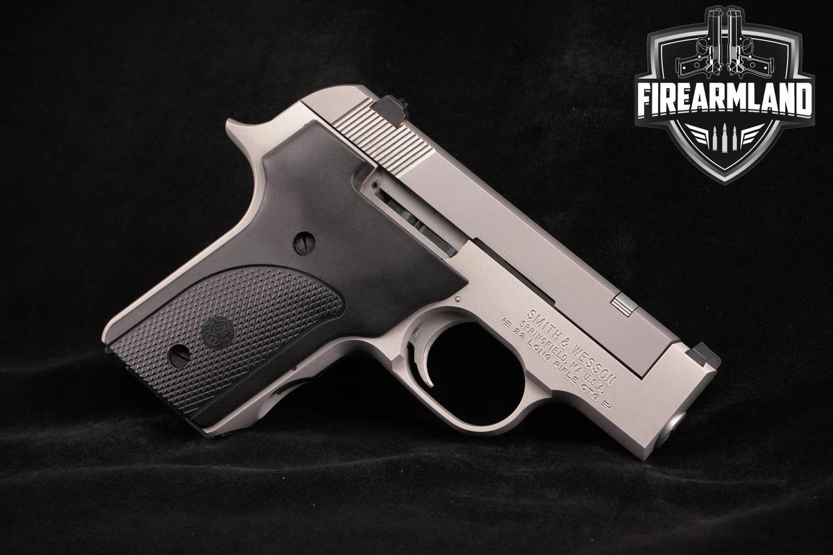 1990's Smith & Wesson S&W Model 2213 Sportsman 22LR 3" (422 Compact) Pistol